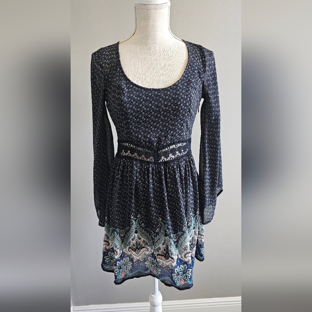 Hollister Navy and Teal Long Sleeve Dress